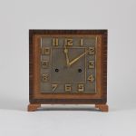 1352 4355 TABLE CLOCK